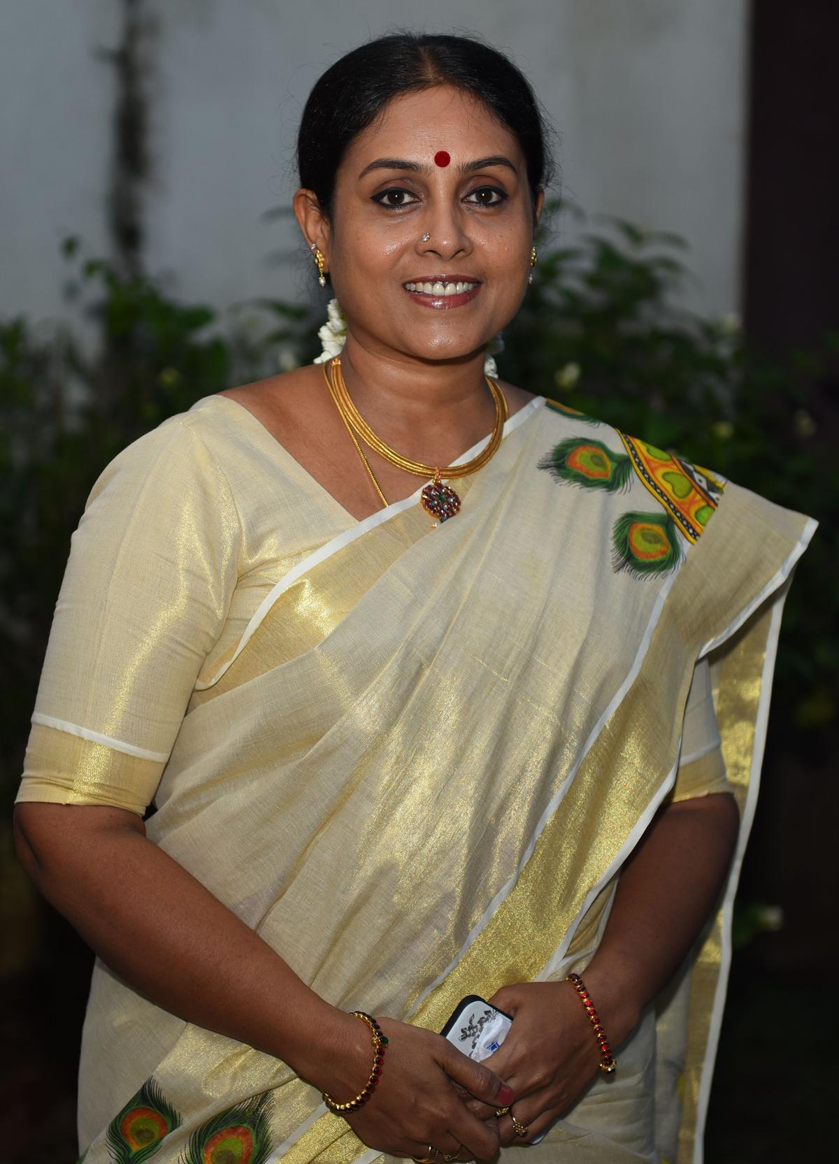 Saranya Ponvannan