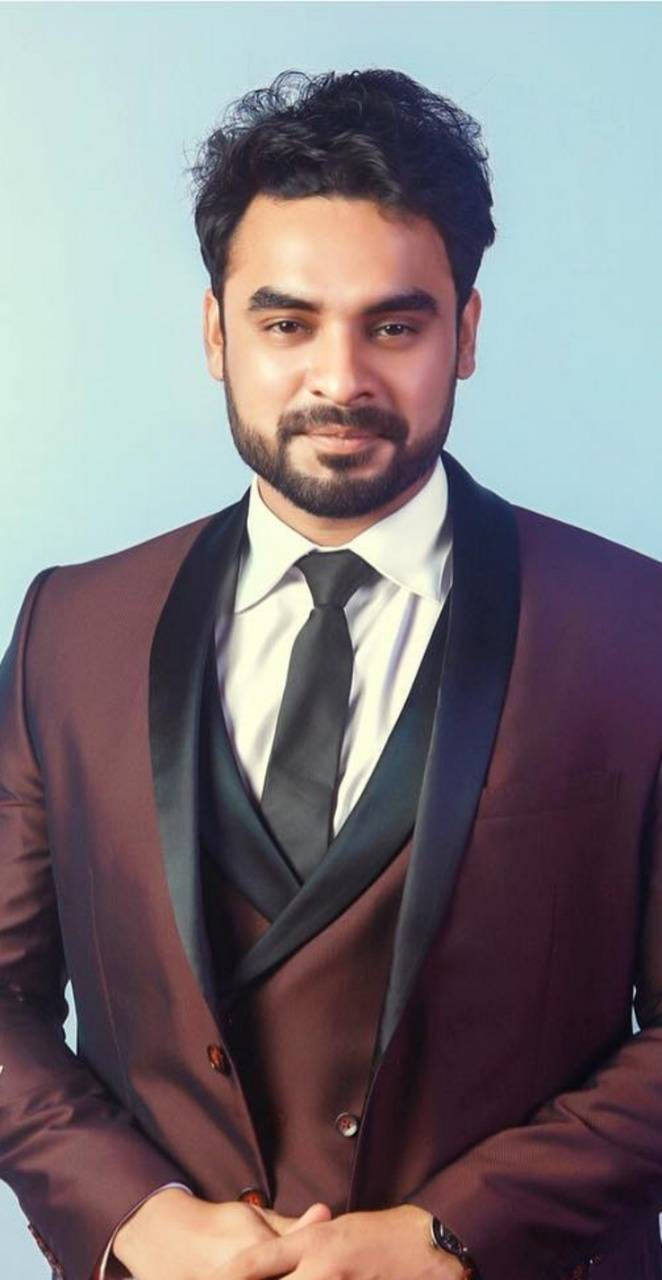Tovino Thomas